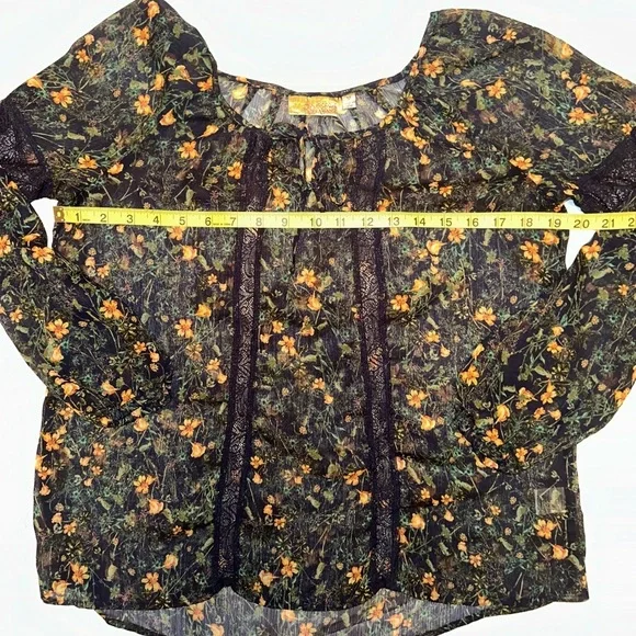 Vera Wang Princess Sheer Floral and Lace Blouse Size Med - Picture 4 of 6